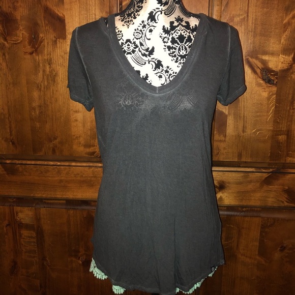 Treasure and Bond Cutout Tee - Picture 2 of 7